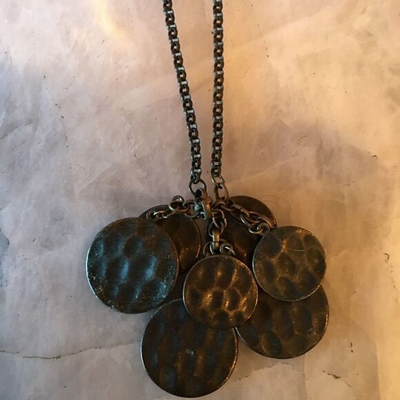 HAMMERED COIN Drop Necklace! - Picture 8 of 12